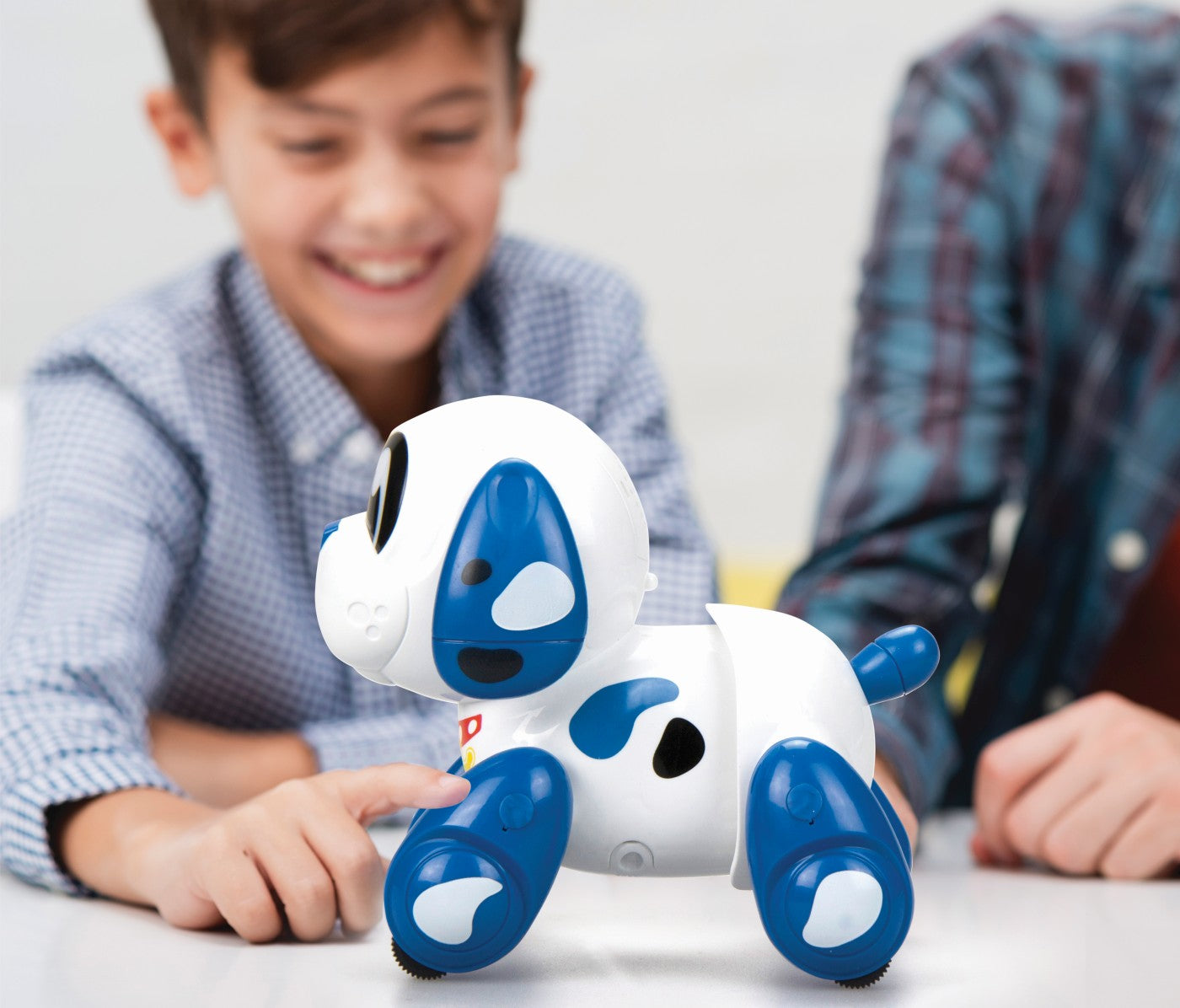 CATELUS ELECTRONIC ROBOT RUFFY AS - Imagine 4 [ps:d66d6d1f-c618-4662-818d-d31fcf14f1ac]