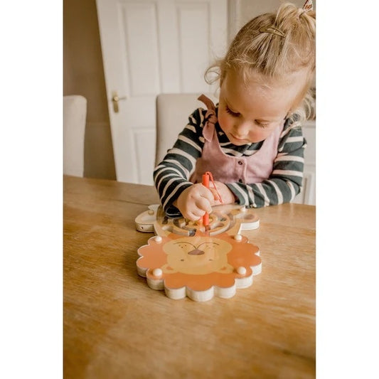 Labirint magnetic din lemn Leu, Orange Tree Toys - Imagine 4 [ps:47424e25-c927-4e6e-9189-bfdafd082f5c]