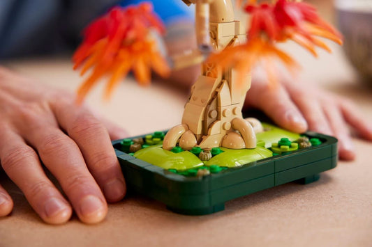LEGO BOTANICALS BONSAI DE ARTAR JAPONEZ ROSU 10348 - Imagine 5 [ps:c469102b-9f7a-470f-a25b-c89dada437fa]