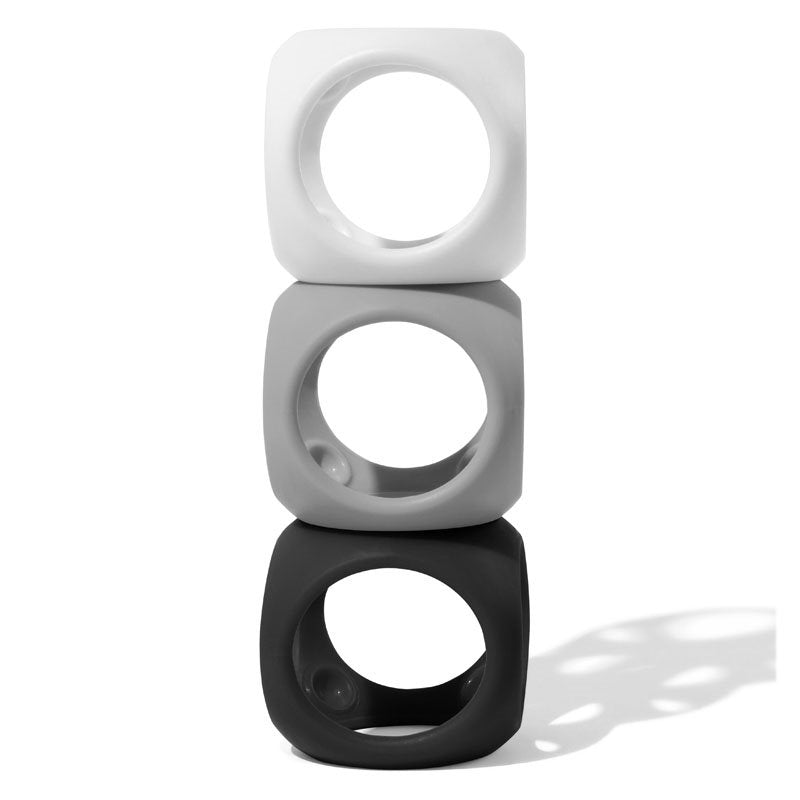 Set 3 Jucării Senzoriale Flexibile Oibo Moluk - Monocrom - Default Title (3) [ps:05ad4663-85aa-4e80-ae2e-24542d5f3735]
