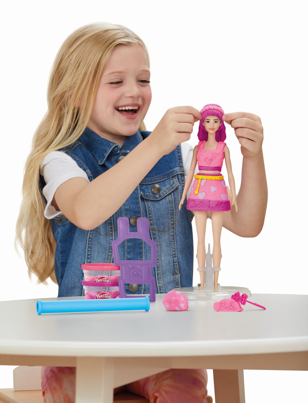 PLAY DOH BARBIE SET PLASTELINA INIMIOARE SI PAR Hasbro - Imagine 5 [ps:cf1377ba-95c4-480f-9f2b-c20baf9ae019]