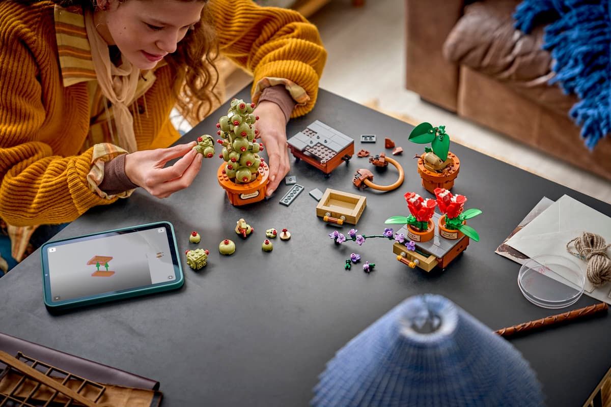 LEGO Harry Potter Plante Ierbologie Hogwarts 76474 - Default Title (3) [ps:ea081f67-3d0f-4d88-b223-cfb48eda44fe]