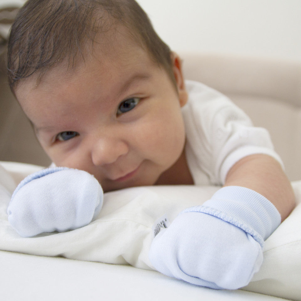 Manusi pentru nou nascuti BabyJem Baby Glove (Culoare: Gri) - Alb