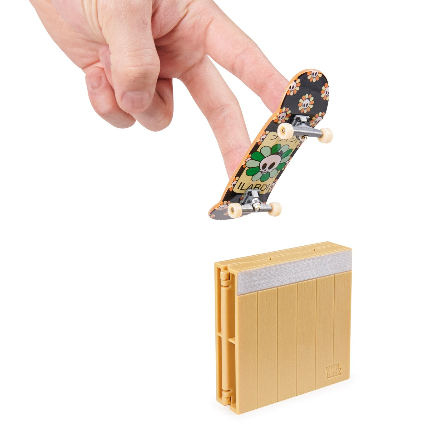 TECH DECK FINGERBOARD PACHET CU OBSTACOL BLIND [ps:b05ba317-5dc1-446f-a696-291535cf5084]