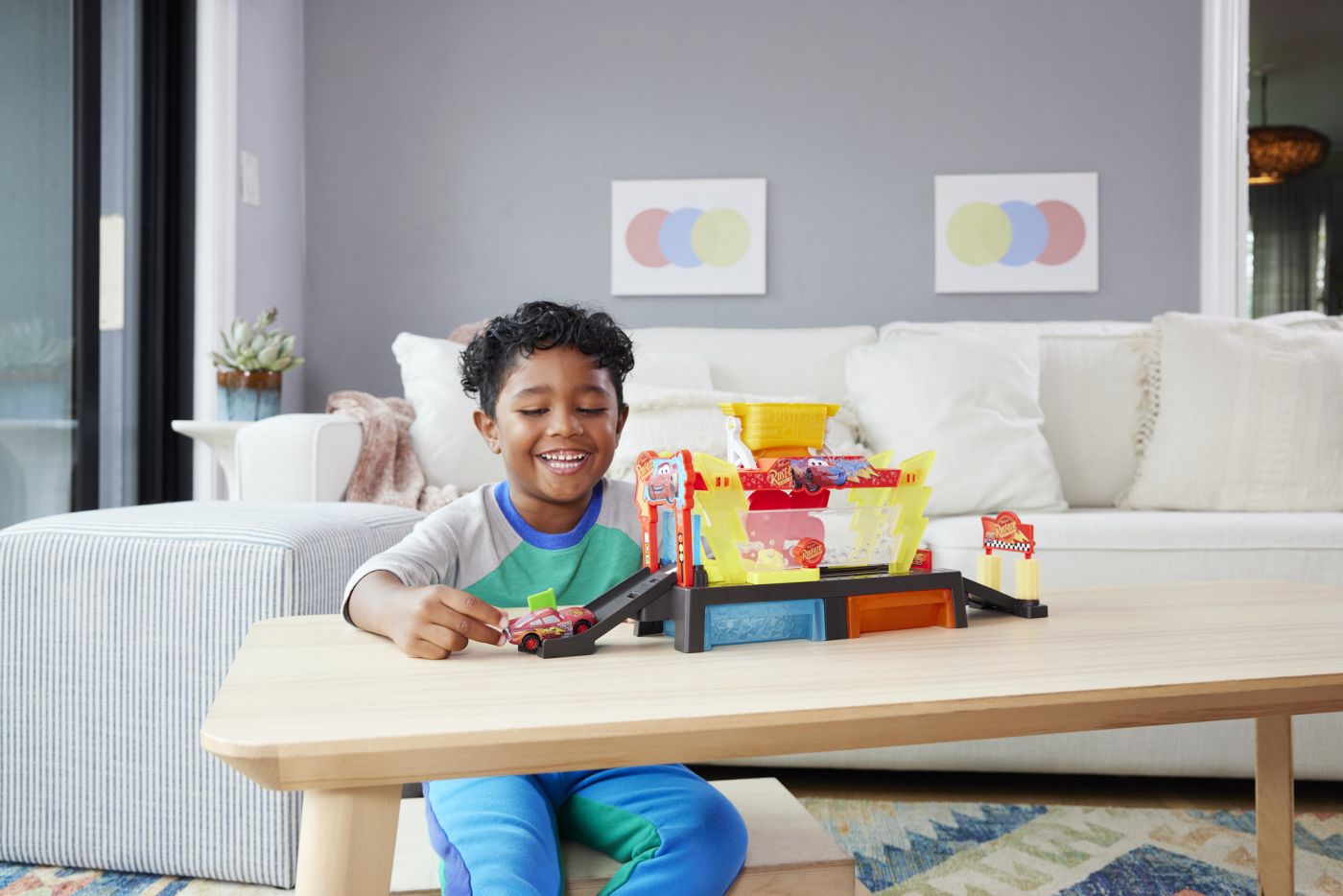 CARS SET DE JOACA SPALATORIE AUTO CU 1 MASINUTA INCLUSA - Imagine 4