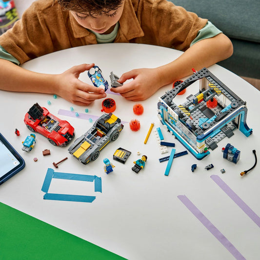 LEGO City Spălătorie Auto Drive Thru 60497 | Infant - Default Title (4) [ps:4464225e-145d-4b38-85e5-c95e6a913dd2]