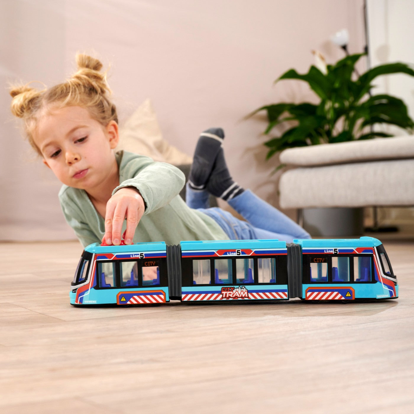 DICKIE TRAMVAI SIEMENS AVENIO 41CM Simba - Imagine 3 [ps:c070b3ef-4564-400c-82eb-e070e44359b1]