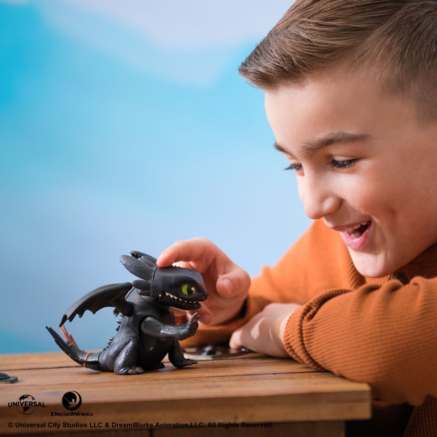 CUM SA ITI DRESEZI DRAGONUL FIGURINA DRAGON TOOTHLESS CU - Imagine 4