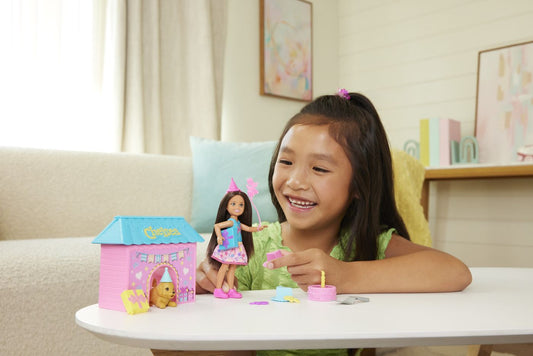 BARBIE FAMILY AND FRIENDS SET CLUBUL LUI CHELSEA ZI DE - Imagine 4