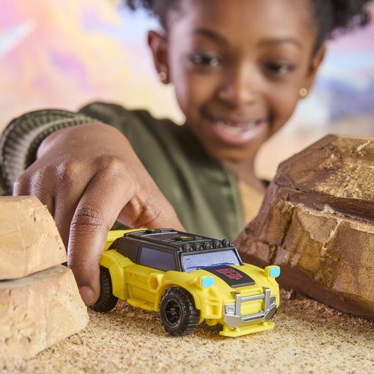 TRANSFORMERS CYBERWORLD ROBOT BUMBLEBEE CONVERTIBIL 10CM - Imagine 4