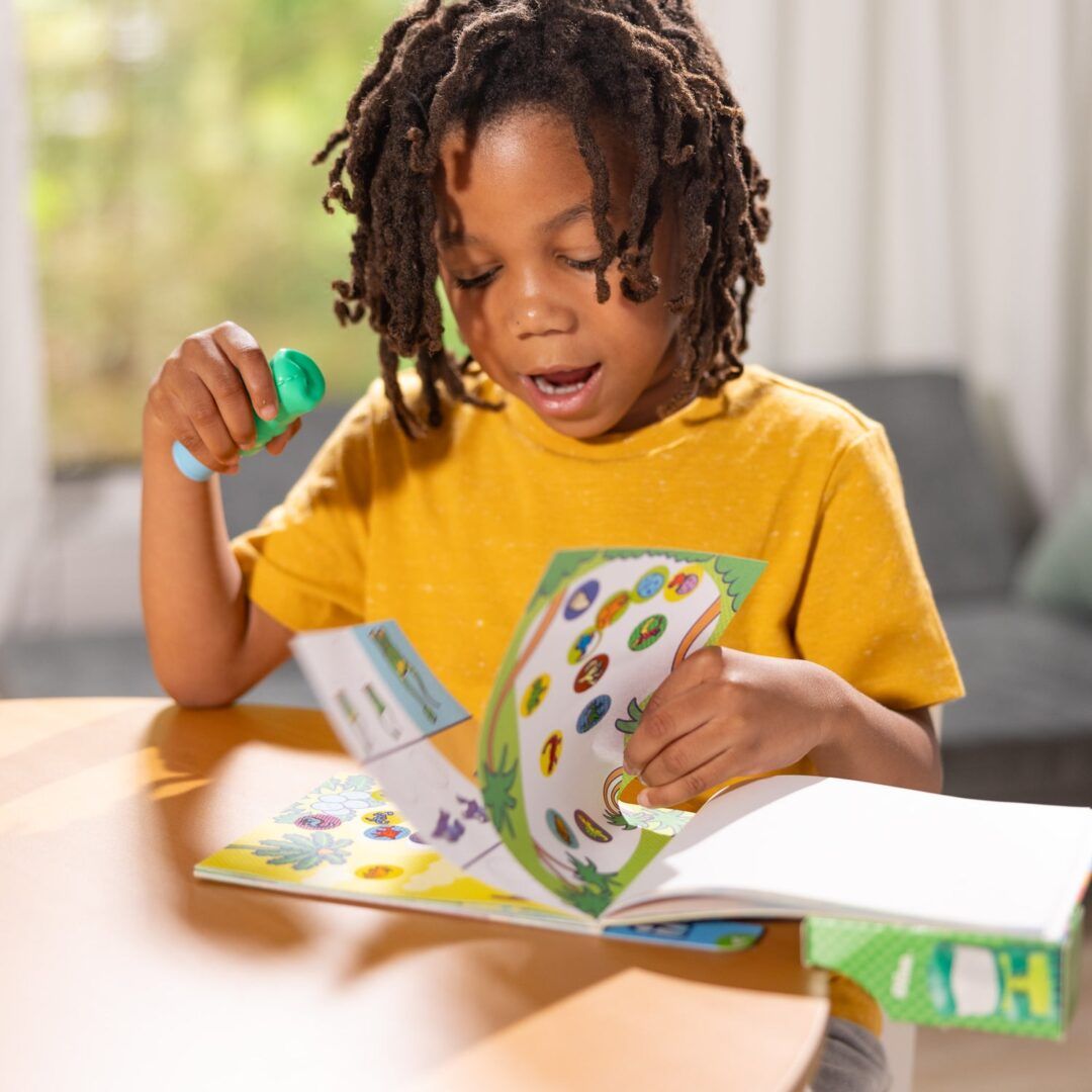 MELISSA AND DOUG STICKER WOW SET DE JOACA AUTOCOLANTE SI - Imagine 4