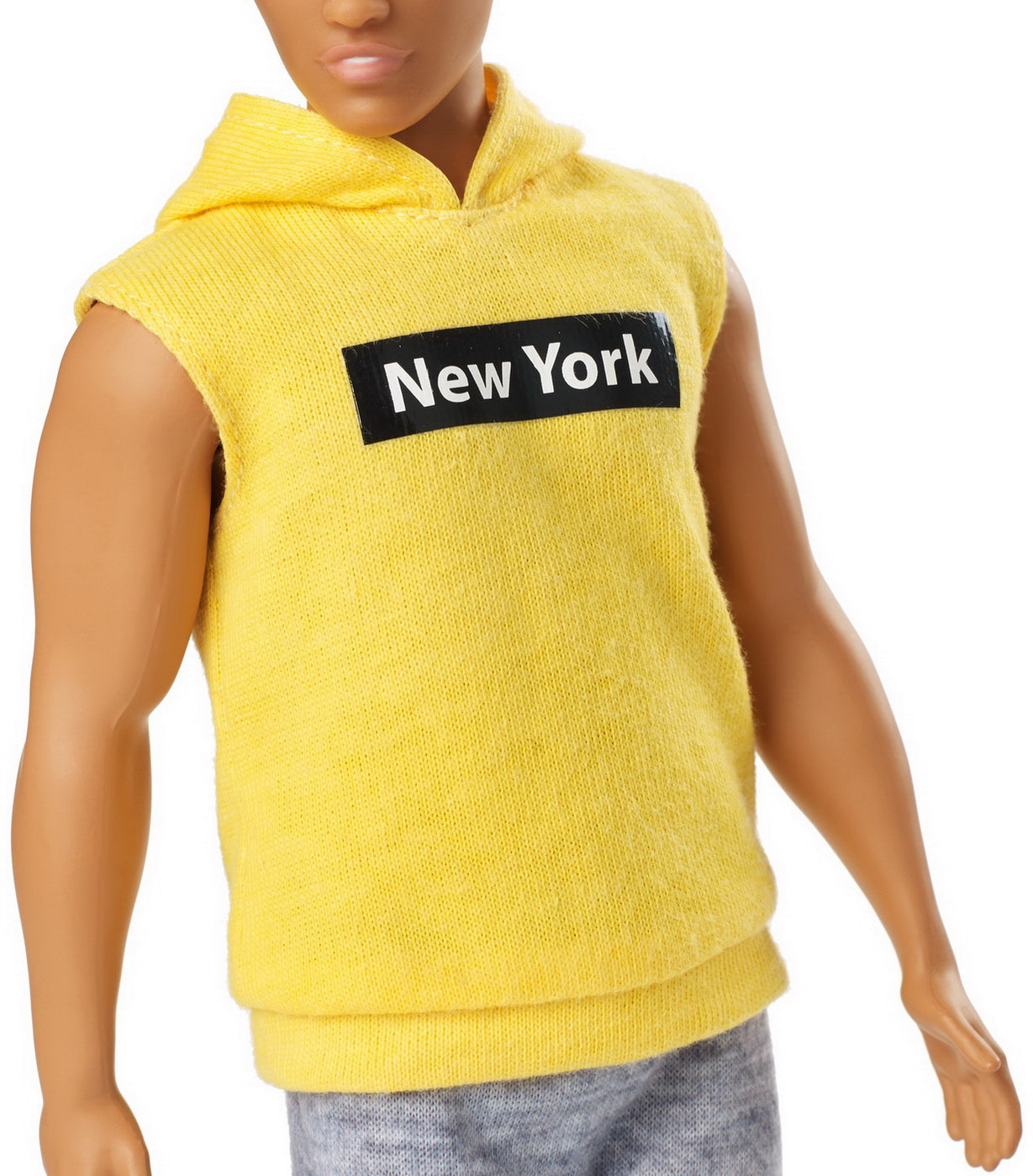 PAPUSA BAIAT FASHIONISTAS CU CAMASA SI PAPION Mattel - Hanorac galben New York (4) [ps:0bfd7e3e-1963-4a87-8928-fbb00fc425be]