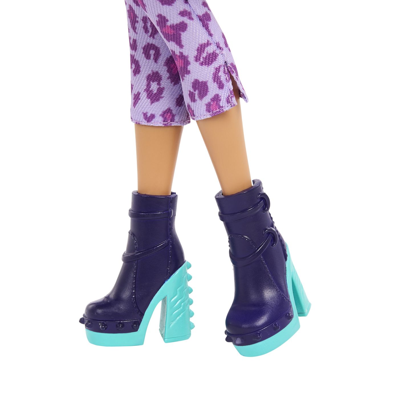 MONSTER HIGH PAPUSA CLAWDEEN WOLF SI CATELUL CRESCENT Mattel - Imagine 6 [ps:baf8ba09-4b68-4b8d-b318-3c996bdd57bb]