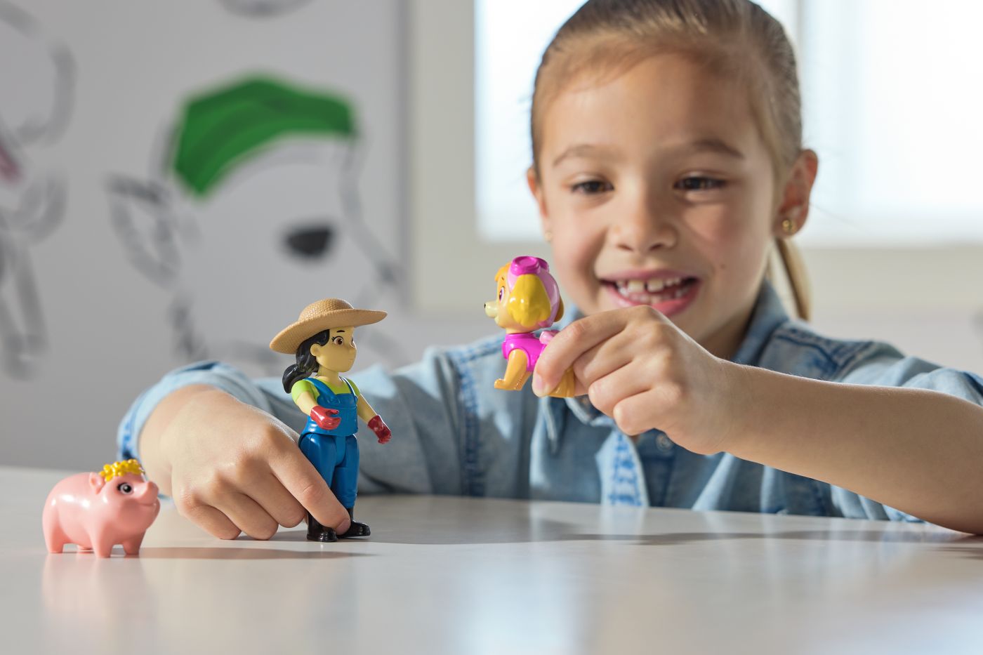PATRULA CATELUSILOR SET FIGURINE EROI DE SALVARE SKYE SI FARMER YUMI [ps:c28bb3a9-93dc-483d-b63d-b5a1fcf7a629]