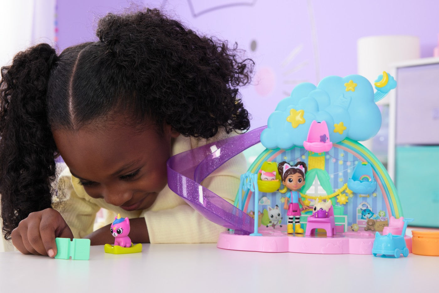 GABBYS DOLLHOUSE SET CAMERA DE JOACA KITTY CARE EAR - Imagine 4