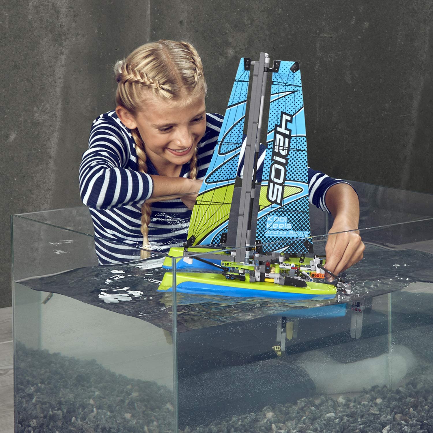 LEGO TECHNIC  CATAMARAN 42105 - LEGO - Catamaran (4) [ps:dda5ed07-f880-4fa5-8753-a816630b38ca]