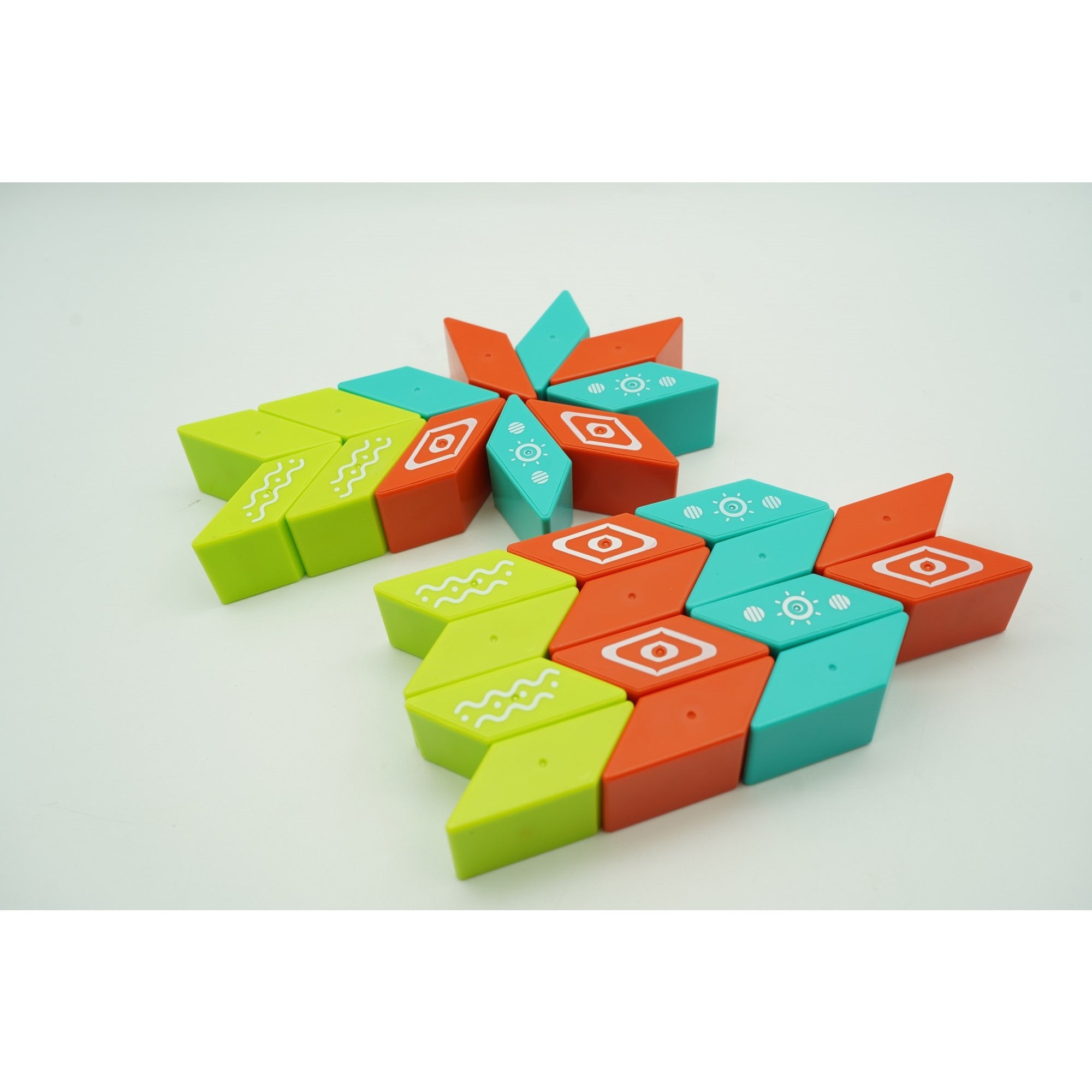 Set Piese Magnetice Flippy, 26 Piese, Multicolor, +3 Ani - Default Title (4) [ps:ae8b415a-fd06-4e33-9556-a49b4c795700]