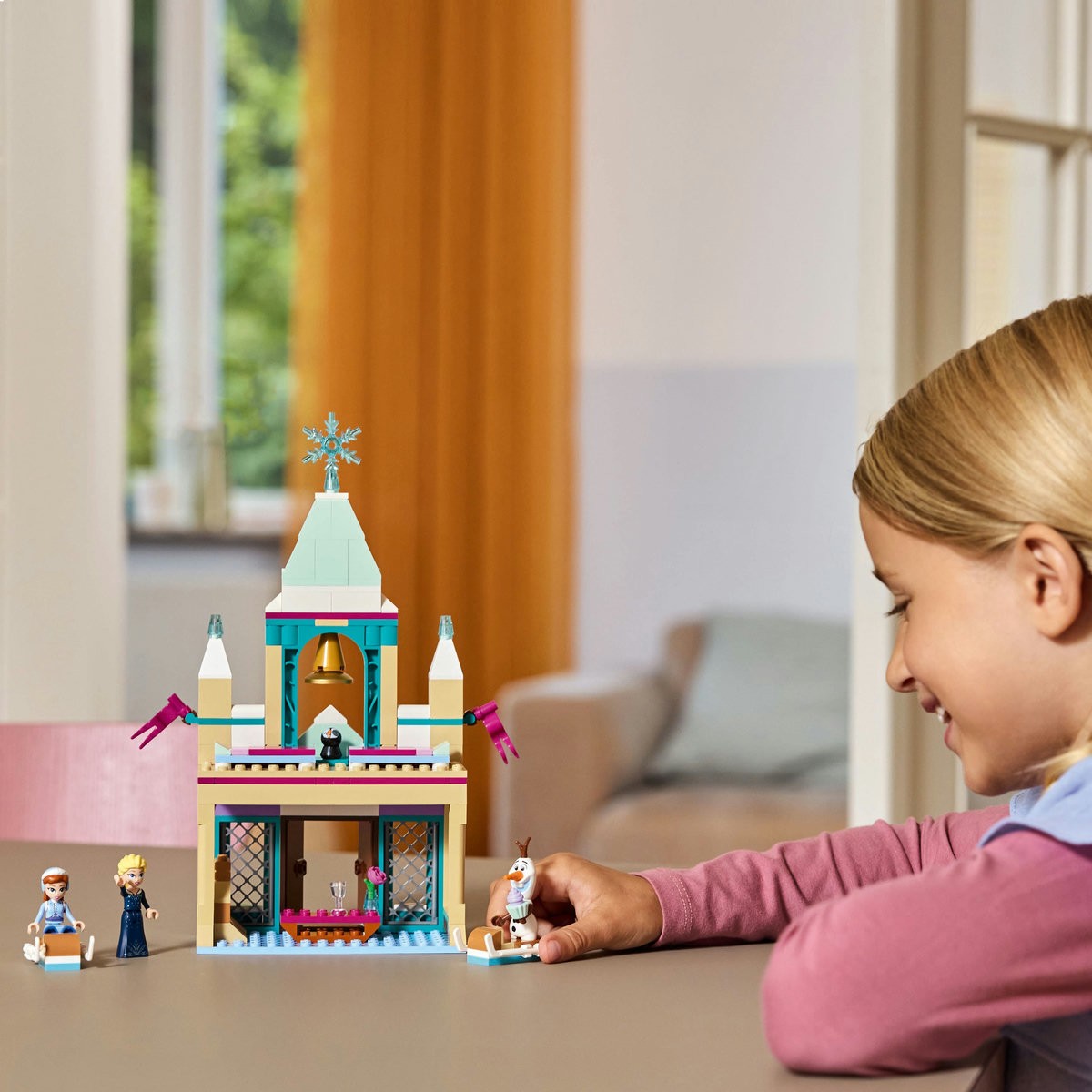 LEGO DISNEY CASTELUL ARENDELLE DIN REGATUL DE GHEATA 43265 - Imagine 4