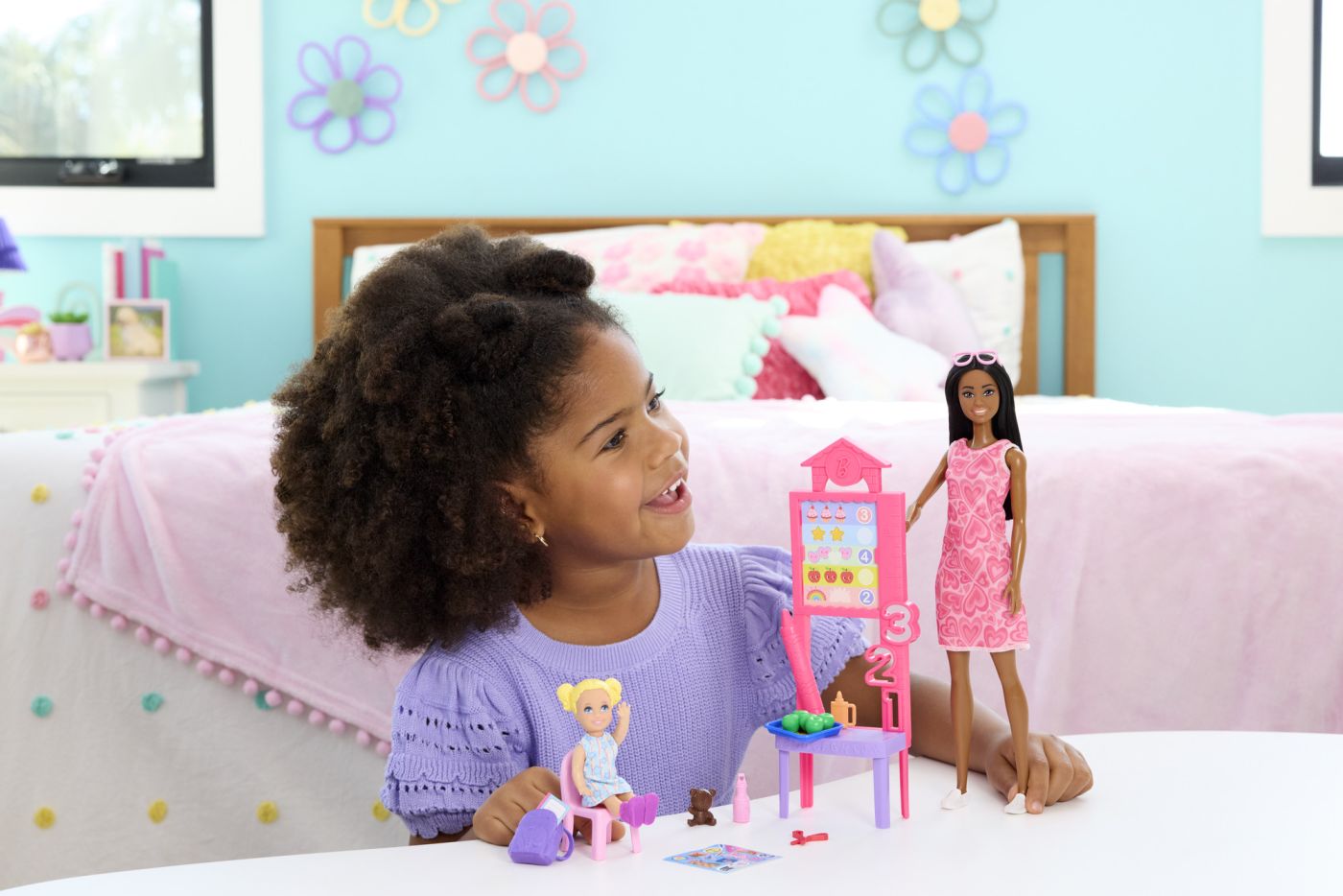 BARBIE SET DE JOACA PAPUSA BARBIE BRUNETA MULATRA FACE - Imagine 4