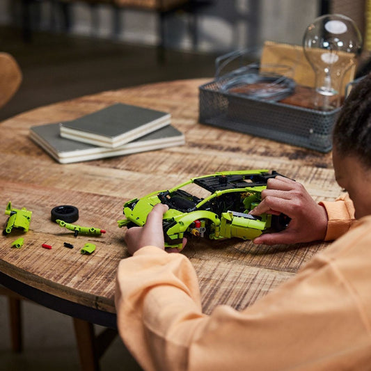 LEGO TECHNIC LAMBORGHINI HURACAN TECNICA 42161 - Imagine 4