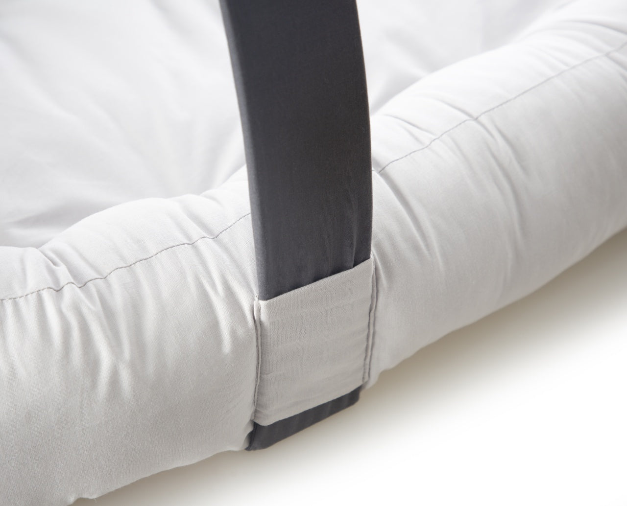 Babynest cu bara de jucarii, BabyJem, gri - Gri [ps:22666427-77a6-4a16-87c8-409b6a9ebc0a]