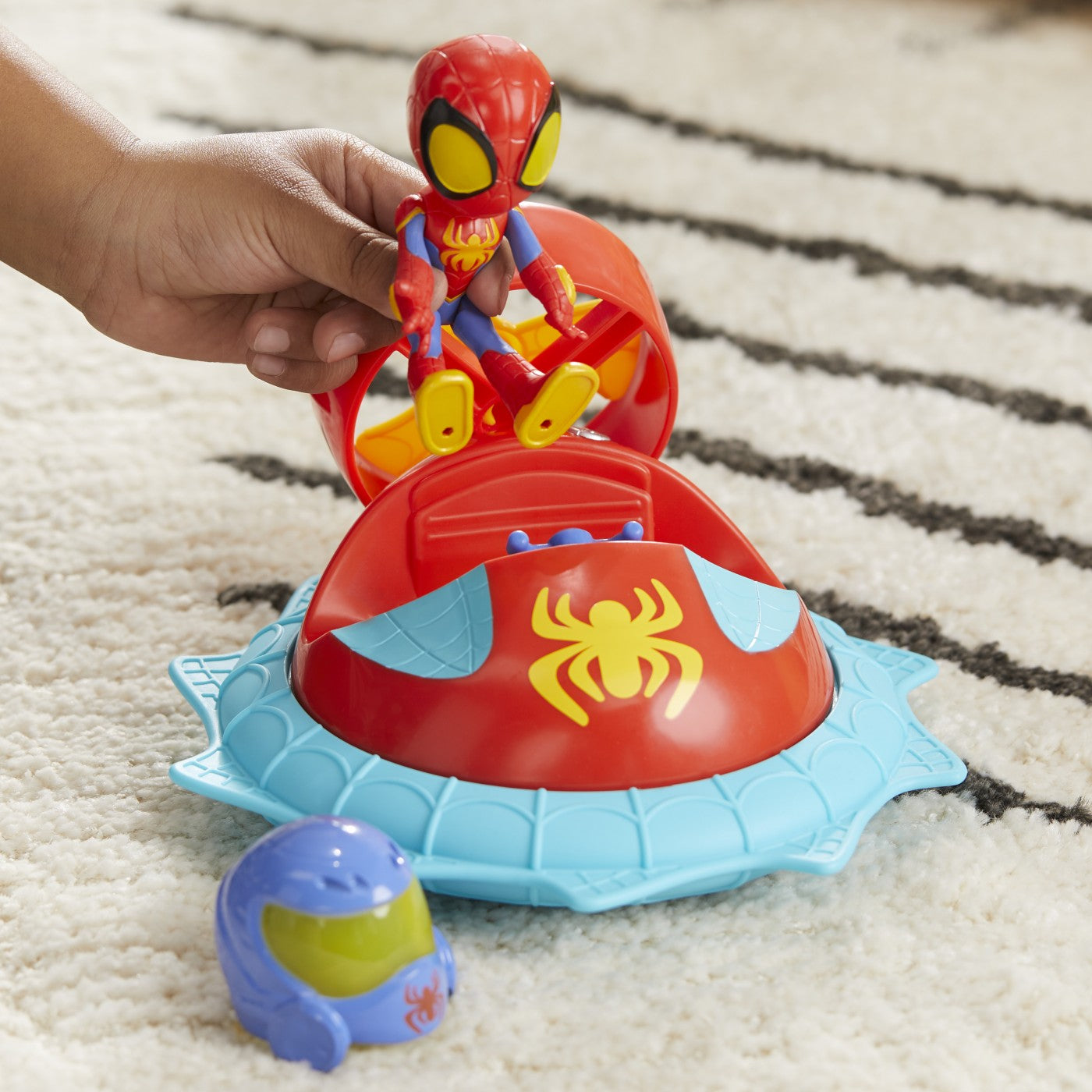 SPIDEY PRIETENII EXTRAORDINARI SET MASINUTA SI FIGURINA - Imagine 4 [ps:c4279781-235b-4f30-9ec9-f8ddb9da9123]