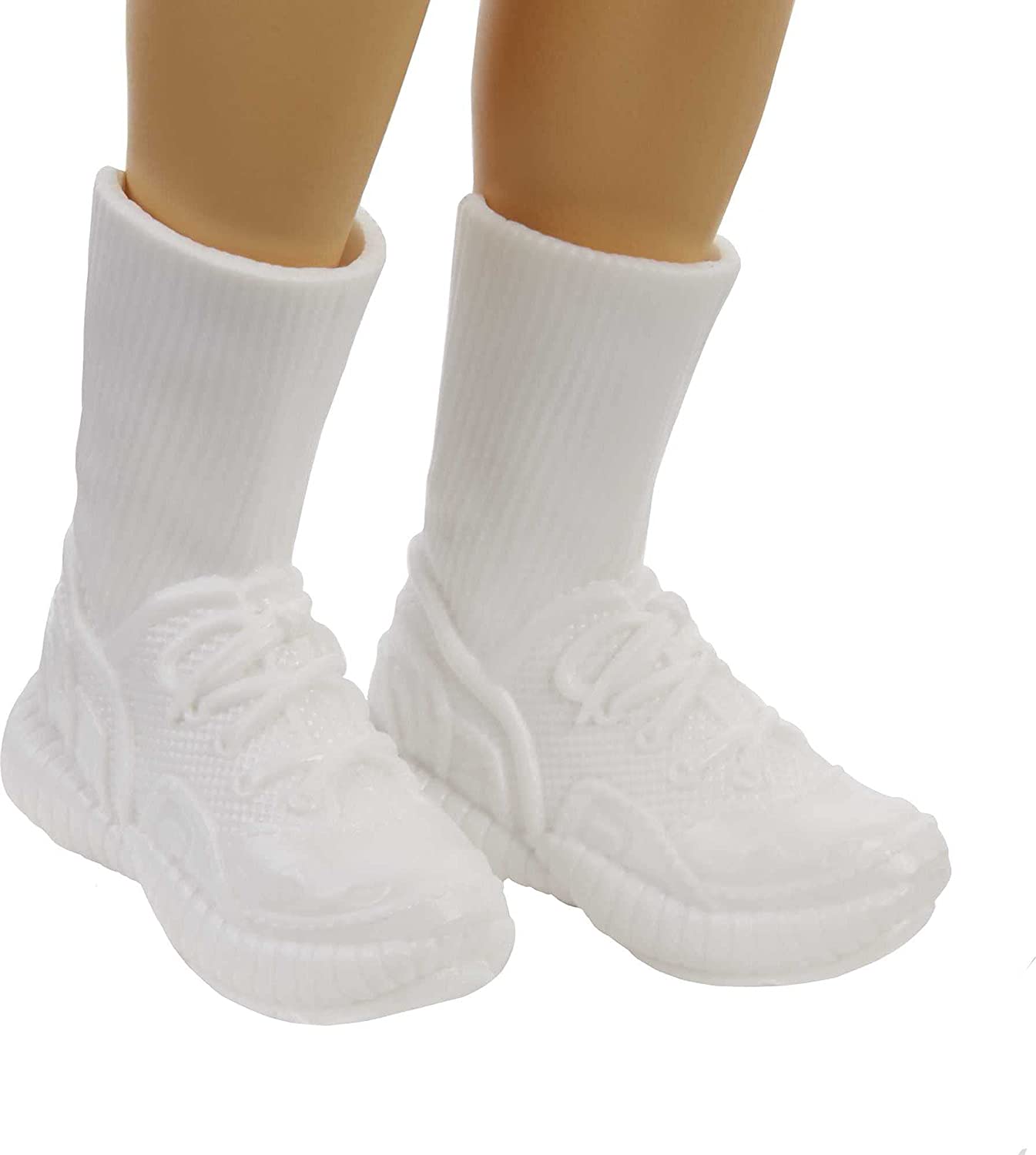 PAPUSA BAIAT FASHIONISTAS CU CAMASA SI PAPION Mattel - Pulover supradimensionat (4) [ps:d6223825-8ddb-45f1-993c-4ed3a60c506c]