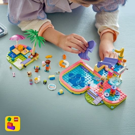 LEGO Friends O Zi Distractivă în Parcul Acvatic 42676 - Default Title (4) [ps:d3e133c3-211d-443b-ba6c-4552989e2487]