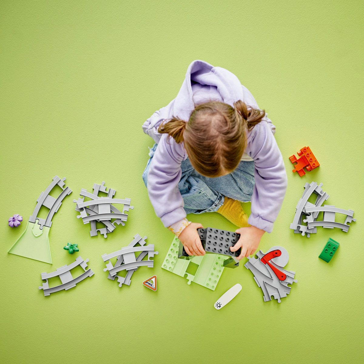 LEGO DUPLO SET DE EXTINDERE TUNEL CU SINE DE CALE FERATA - Imagine 5