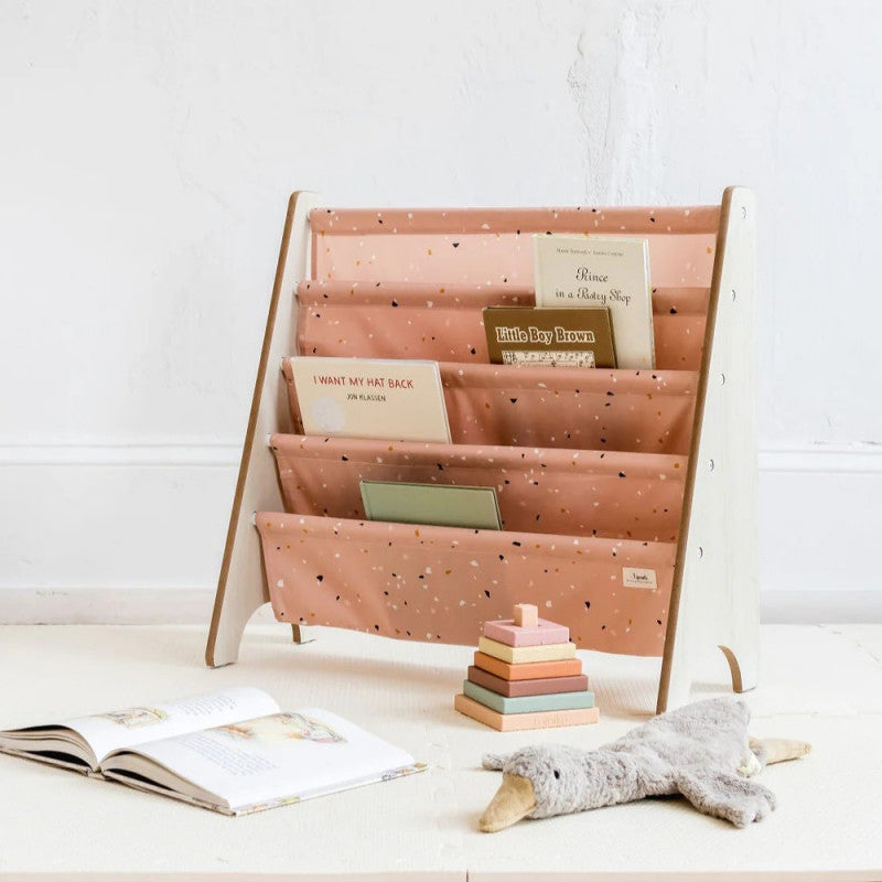 Raft organizator de carti pentru copii, material reciclat Terrazzo Clay, 3 Sprouts [ps:3ed6eed7-db86-455d-8eb8-308ead59f889]