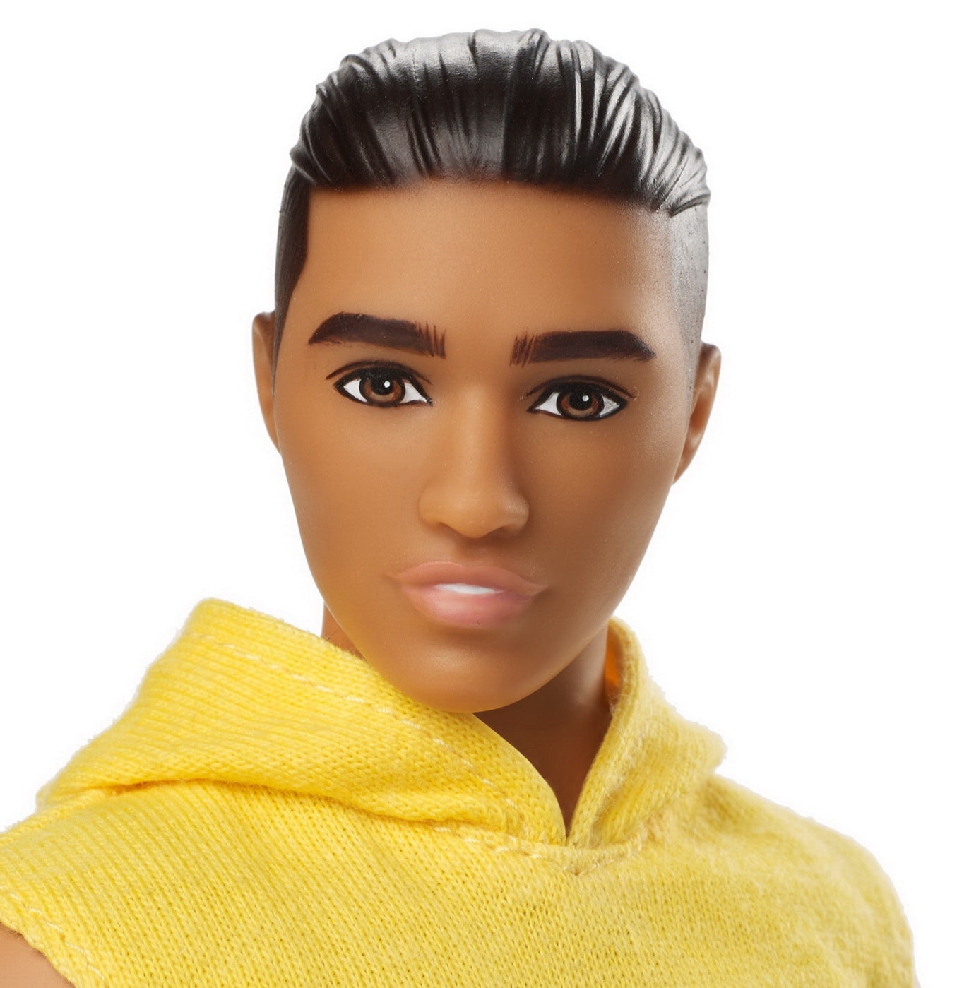 PAPUSA BAIAT FASHIONISTAS CU CAMASA SI PAPION Mattel - Hanorac galben New York (5) [ps:bd414df8-4513-412d-a03c-0aa5eb3af194]