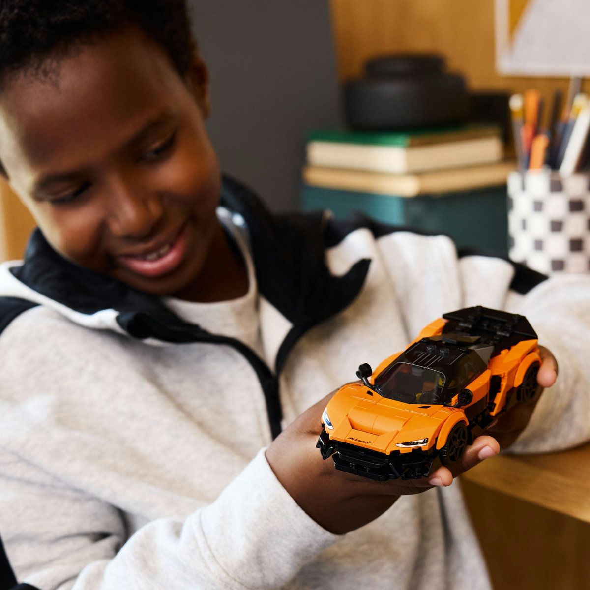 LEGO SPEED CHAMPIONS MCLAREN W1 77257 - Imagine 3 [ps:7f1f0dfb-4a68-4b07-b43c-cf31e3d8371a]
