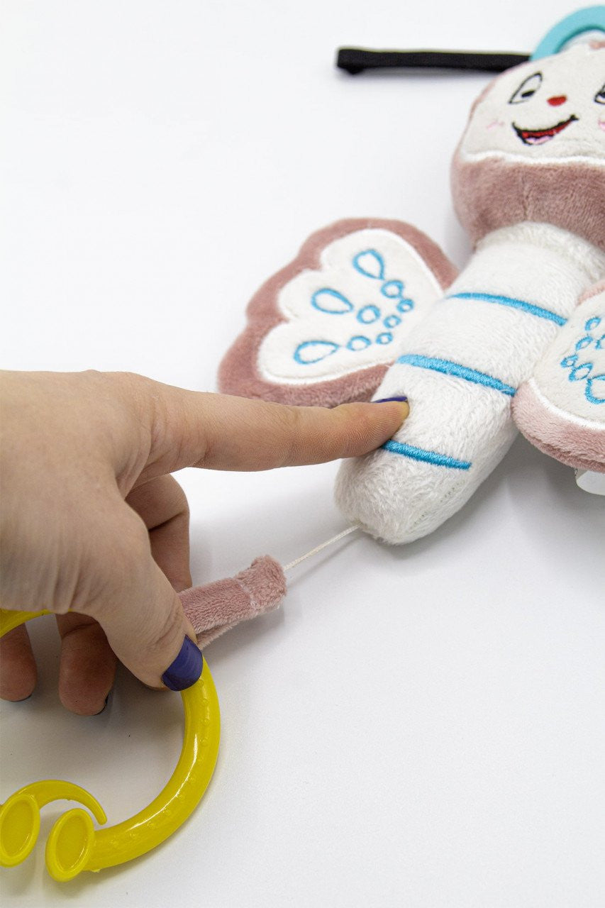 Jucarie din plus cu vibratii pentru bebelusi Fluture, 6 luni+, BabyJem (Culoare: Roz) [ps:7e9803d9-1289-4f6e-9704-0cf0df14357b]