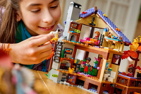 LEGO Friends Cabana Primitoare în Pădure Toamna 42705 - Default Title (5) [ps:36a76c59-cb71-49fd-89c7-e58ff4389123]
