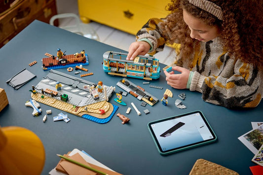 LEGO City Tramvai de Plaja Clasic 60506 - Set de Construcție - Default Title (5) [ps:572f5cef-1f76-4348-9136-7c57975e4c56]