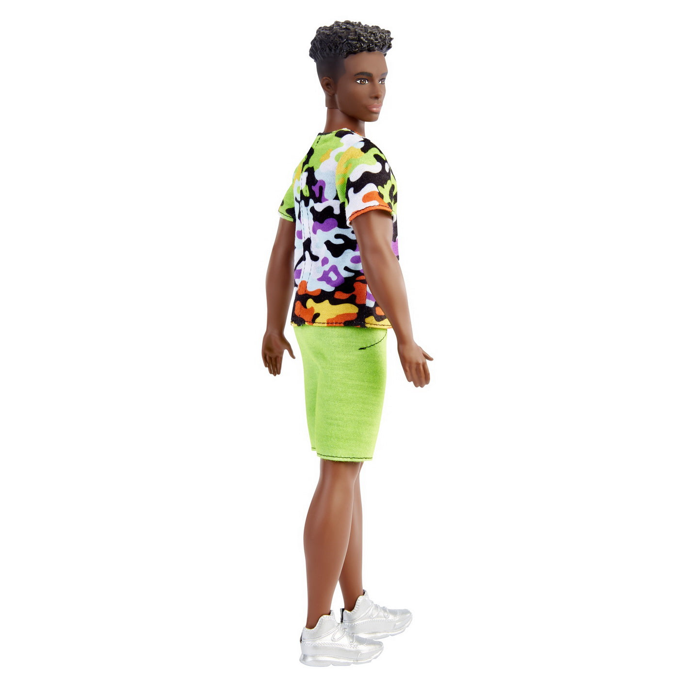 PAPUSA BAIAT FASHIONISTAS CU CAMASA SI PAPION Mattel - Tinuta verde (5) [ps:7d9e53f8-086a-4857-bf07-30cb463697c4]