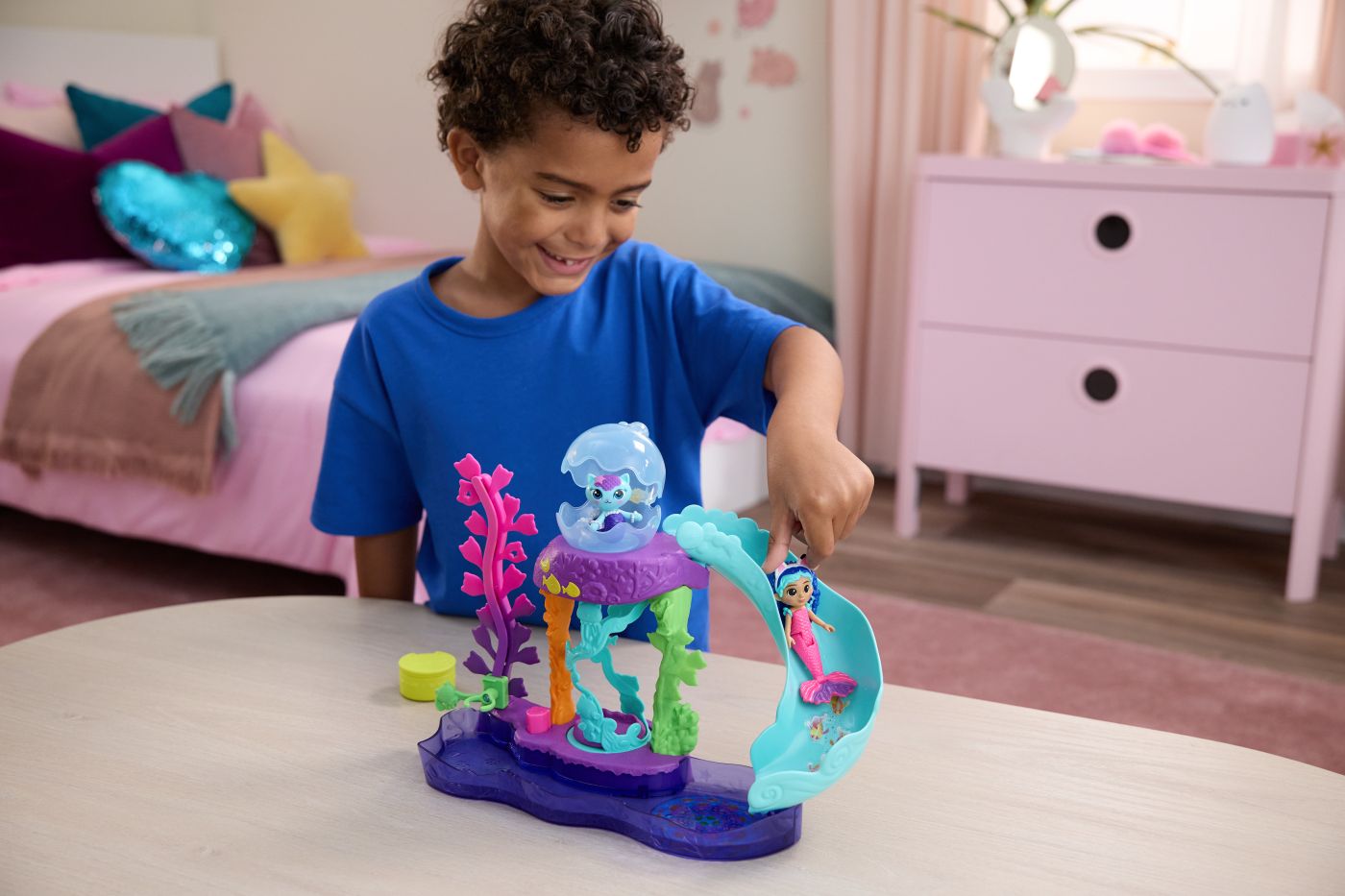 GABBYS DOLLHOUSE FILMUL SET ACVARIUL COLORAT CU FIGURINA - Imagine 4 [ps:5a0a90ce-d215-4bc4-b076-732fe4d58074]