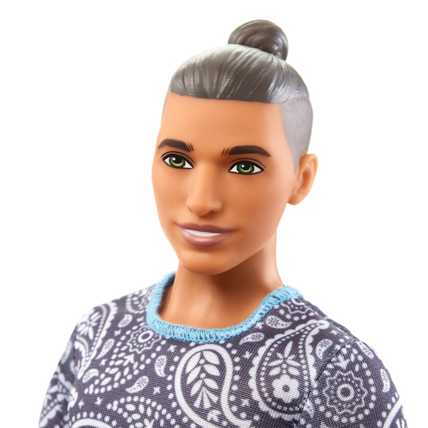 BARBIE PAPUSA BAIAT FASHIONISTAS BLOND CU BLUZA CU - Saten (5) [ps:1ea88152-a25c-454d-b40e-38536d5c0542]