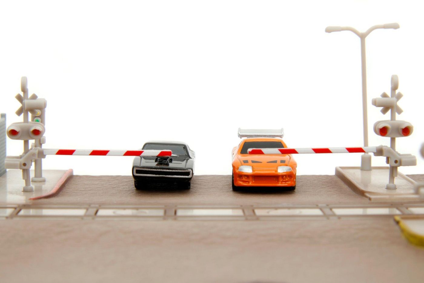 JADA FAST AND FURIOUS NANO SCENA CURSA FINALA [ps:cc3af578-1ffe-4e5d-a4ca-ff9e1f6855bb]