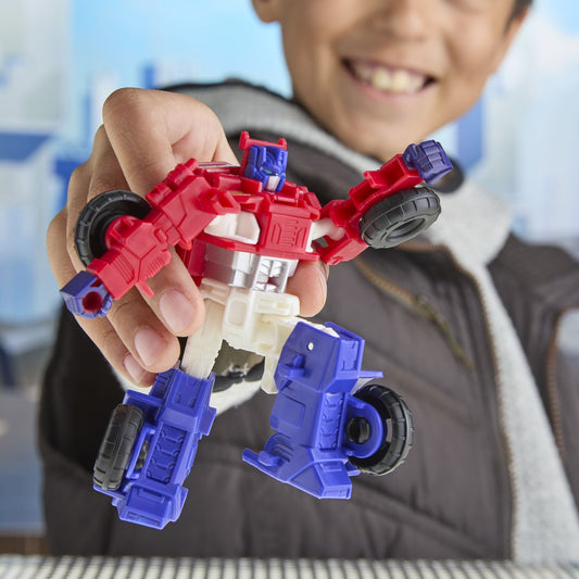 TRANSFORMERS CYBERWORLD ROBOT OPTIMUS PRIME CONVERTIBIL - Imagine 5