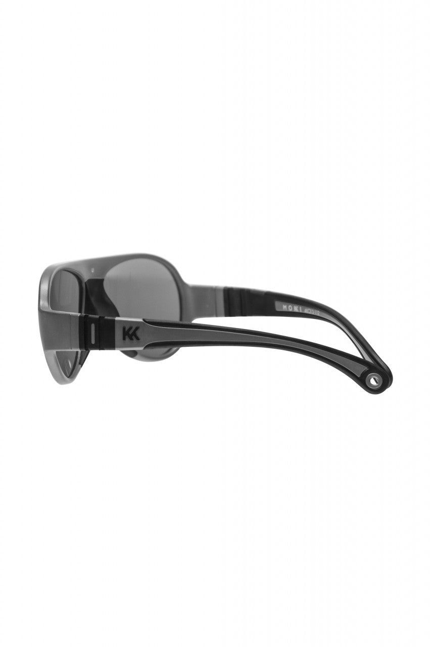 Ochelari de soare pentru copii MOKKI Click & Change, protectie UV, negru, 2-5 ani, set 2 perechi [ps:5a7a1204-f550-425b-9646-f97676c66a2b]