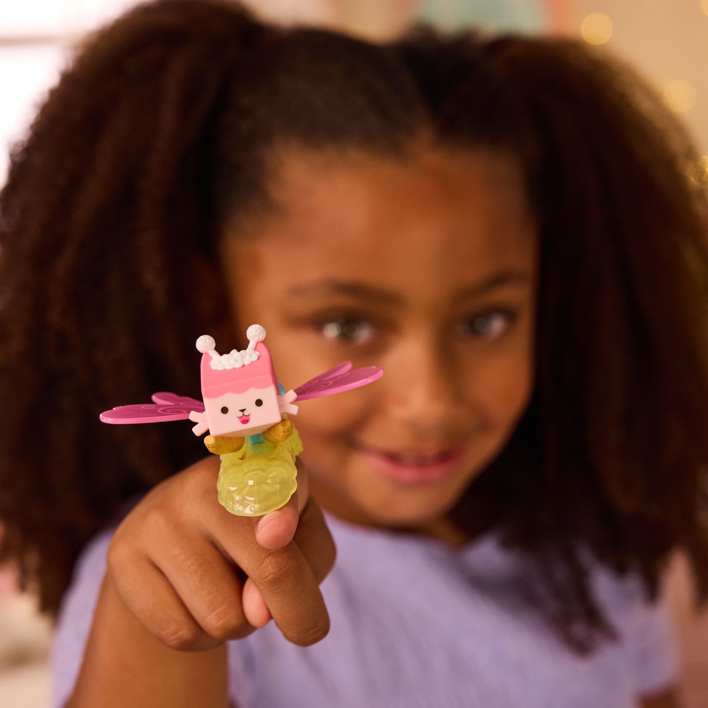 GABBYS DOLLHOUSE FAIRYLANDIA INEL DE ZANA CU FIGURINA - Imagine 3 [ps:8178399d-2996-4e88-97a7-59836d1d5b34]