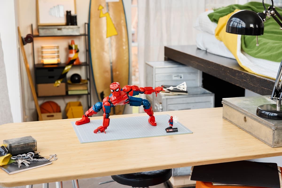 LEGO Marvel Spider-Man Figurina Erou Omul Păianjen 76346 - Default Title (6) [ps:21359e16-43ae-4f86-acdb-88349bffb1c7]