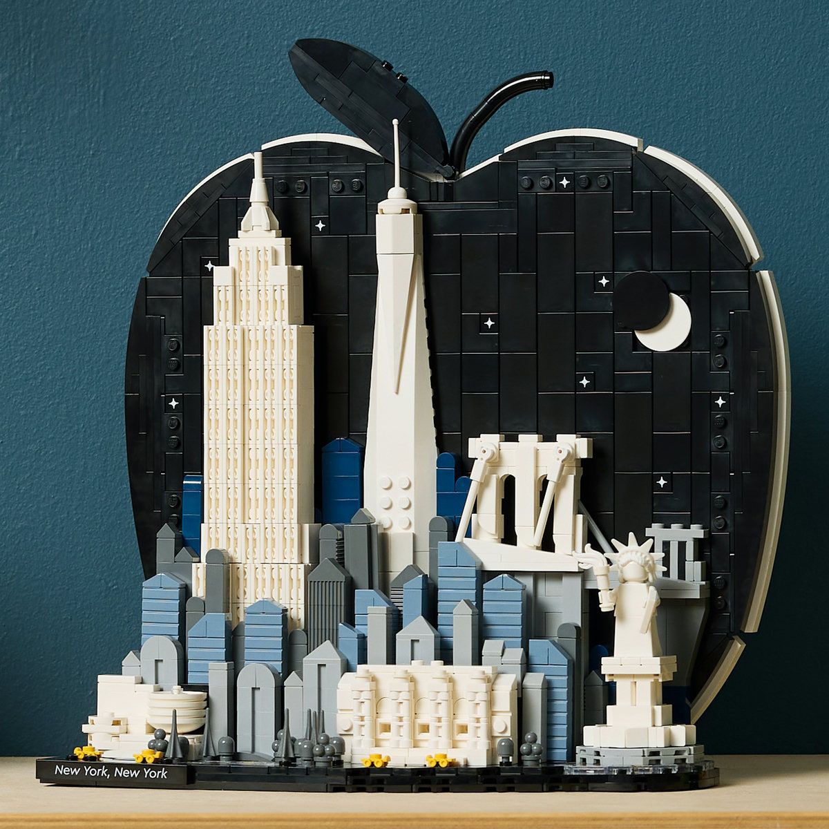 LEGO Architecture New York City The Big Apple 21066 - Default Title (6) [ps:8d80e632-2a6b-4d22-a2c1-6286454de0de]