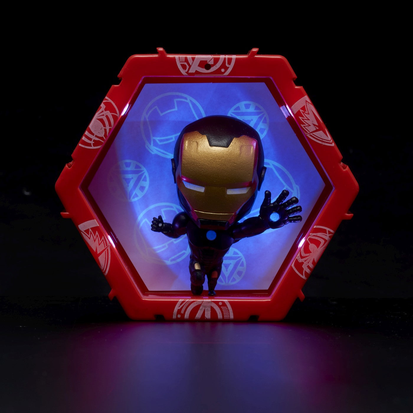 WOW! PODS - MARVEL IRON MAN CU ARMURA NEGRU SI AURIU - Imagine 3 [ps:71cbf005-9838-46c8-8ba8-56f41176e4d4]