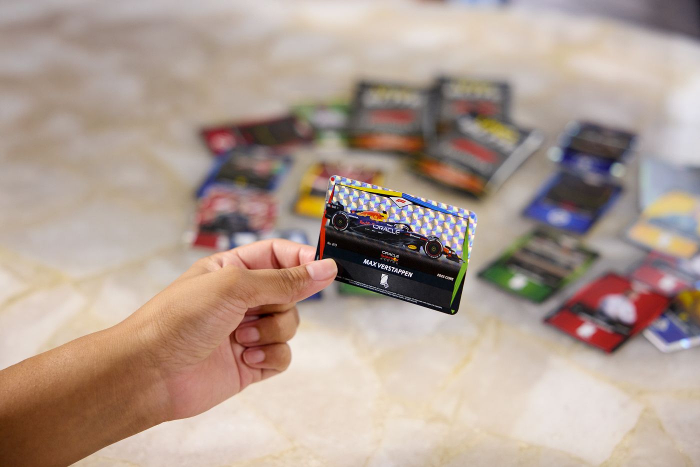 JOC DE CARTI UNO ELITE FORMULA 1 2025 CORE EDITION Mattel - Default Title (6) [ps:e6716fdf-3f6f-4b45-b2cf-00ed5ab5ca1d]
