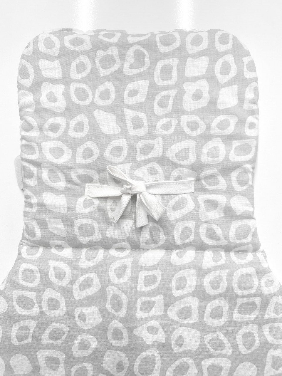 Pernuta pentru scaunul de masa sau baie, BabyJem, 26x40 cm (Culoare: Verde) [ps:e980a709-a500-4343-b479-7ac7f907c179]