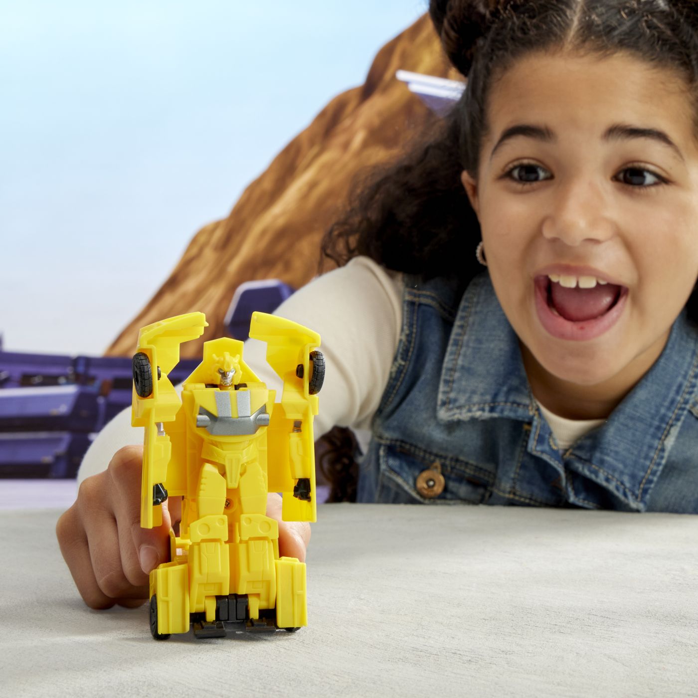 TRANSFORMERS EARTHSPARK FIGURINA BUMBLEBEE 1 STEP SMASH - Imagine 4 [ps:4a5bb76d-8443-4186-90fb-a9700d941606]
