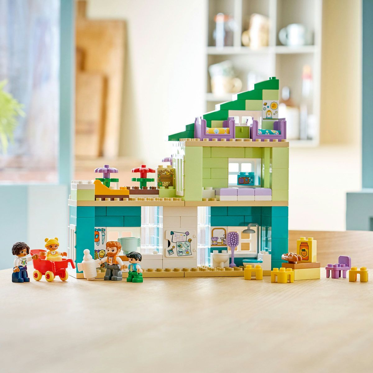 LEGO DUPLO CASA MODERNA DE FAMILIE 3 IN 1 CU FIGURINE 10470 - Imagine 2 [ps:dc0a850b-ea31-4ed8-940f-bcba0c2495ea]