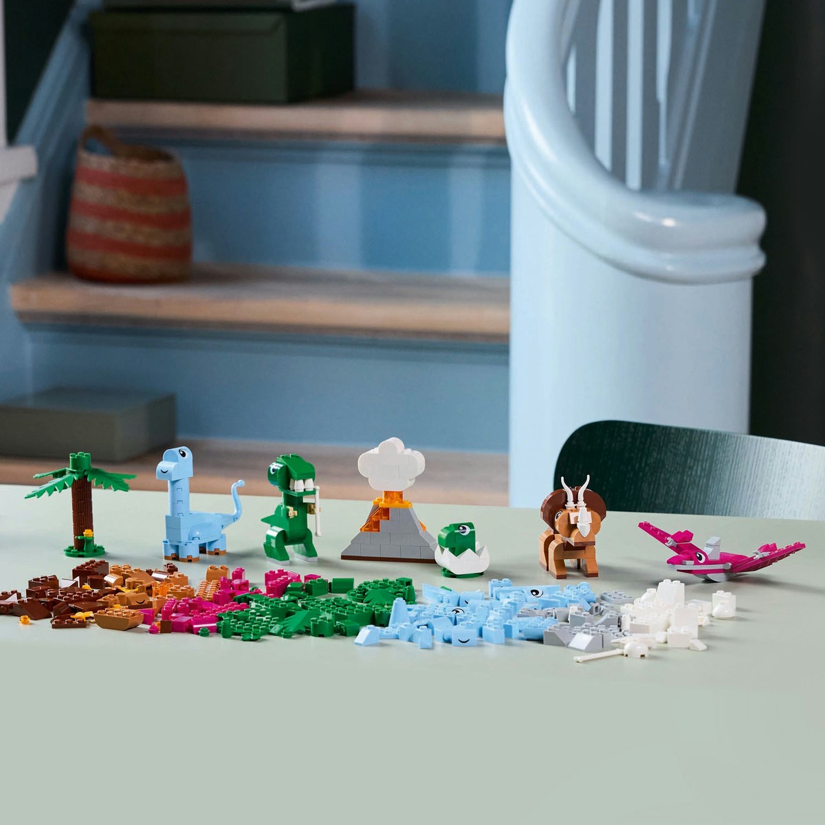 LEGO CLASSIC DINOZAURI CREATIVI 11041 - Imagine 7 [ps:a8aa527e-cfbe-4743-ae19-fb3a1a3f8534]